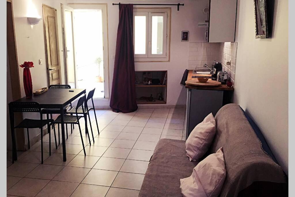 Charmante Escale Au Coeur Du Panier Pres Vieux Port マルセイユ エクステリア 写真